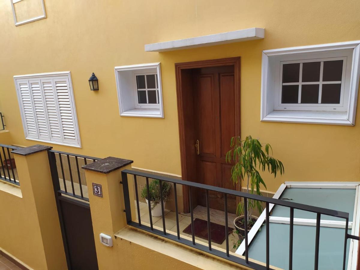 Cheerful 3 Bedroom Town House With Garage Tegueste Ngoại thất bức ảnh